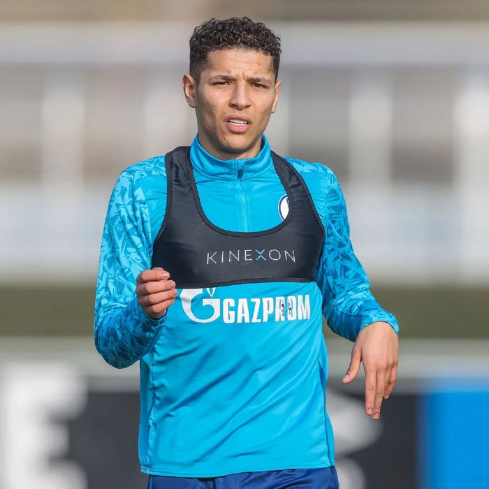 沃尔夫斯堡基尔交锋