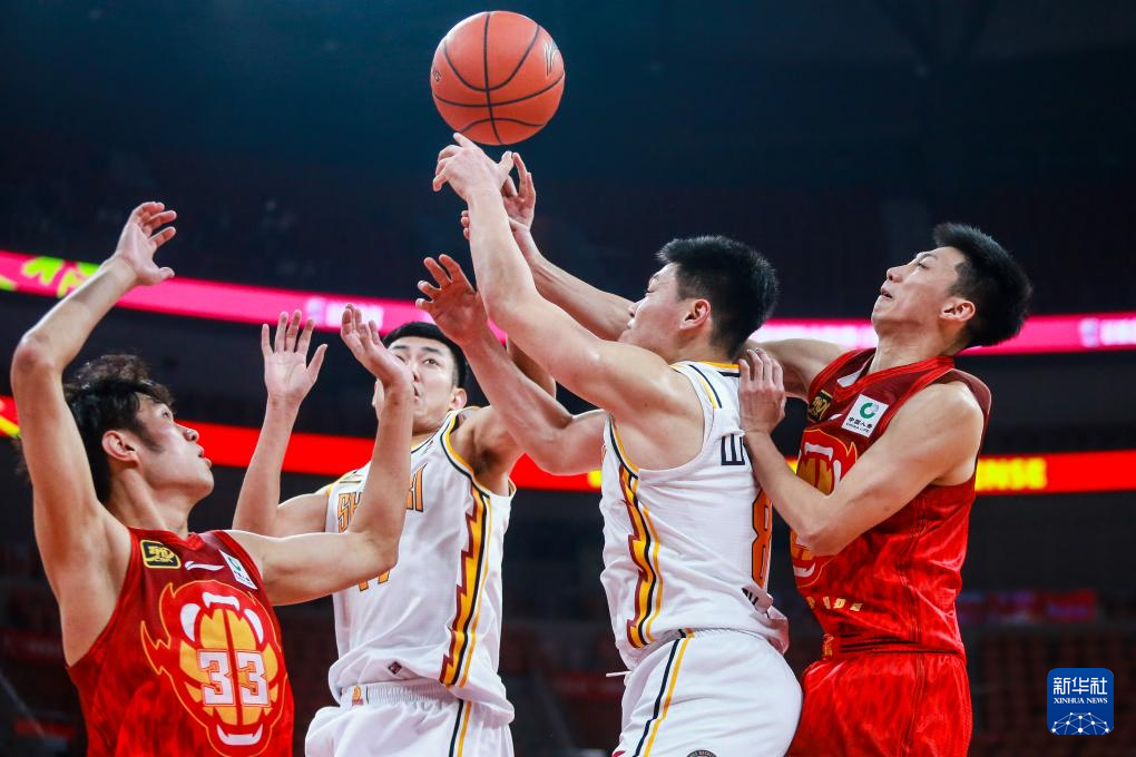 关于山西汾酒队客场大胜福建，士气大振的信息