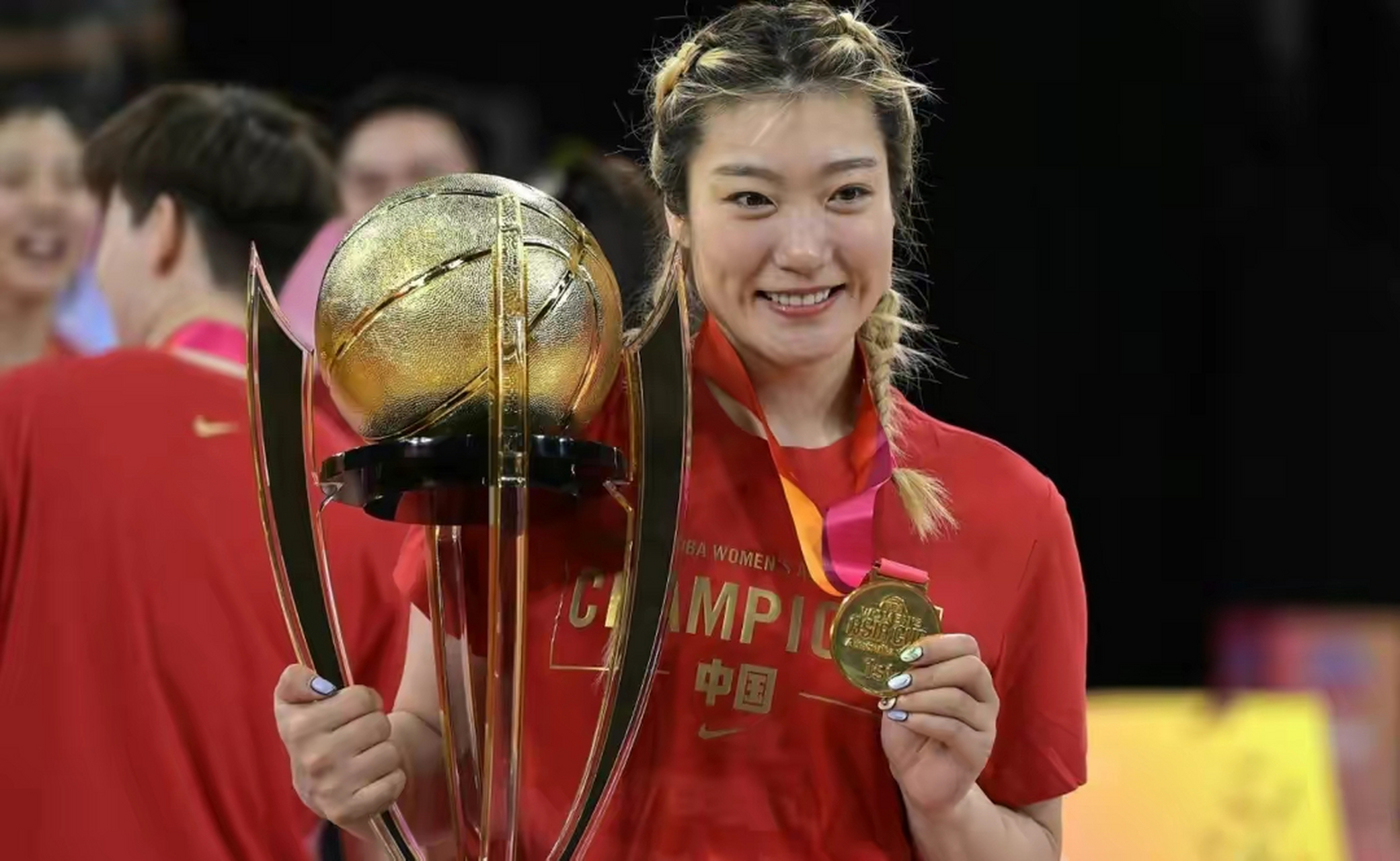 开云娱乐-瑞典女篮出征北欧杯，争夺赛事冠军(瑞典女篮出征北欧杯,争夺赛事冠军是谁)